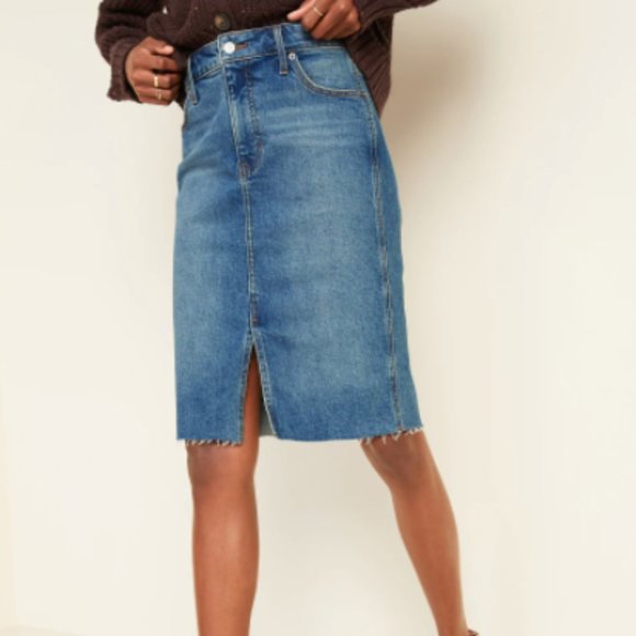 Old Navy Dresses & Skirts - Old Navy Front Slit Denim Skirt